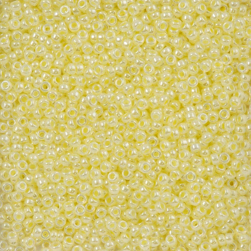 Miyuki Seed Beads 6/0 Lt.Yellow Ceylon, 0514