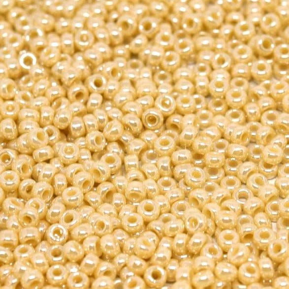 Miyuki Seed Beads 11/0 Opaque Ivory Luster  ,0442-NEW!!!£1.5