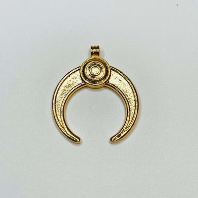 24Kt Shiny Gold Plated Brass Crescent Pendant, 31x27mm