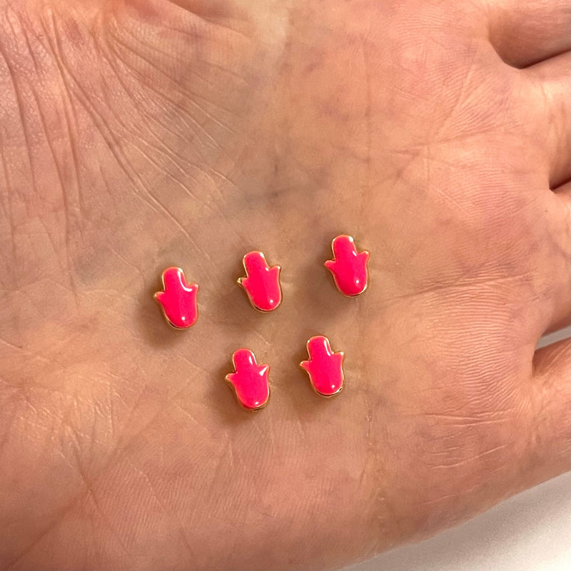 Hamsa Spacer Charms, 24 Karat vergoldet, Neonpink, emailliert, 5 Stück in einer Packung